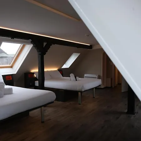 Szálloda Easyhotel Main Station Zürich