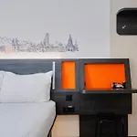 فندق Easyhotel Main Station زيورخ
