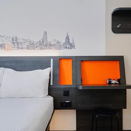 Hotel Easyhotel Main Station Zürich