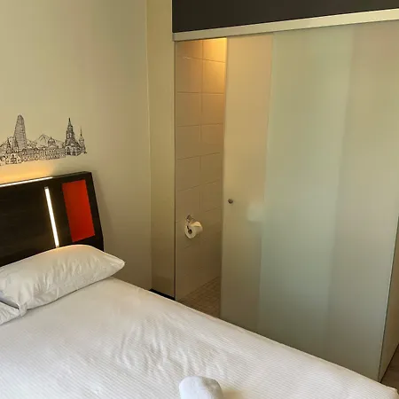 Easyhotel Main Station Hotell Zürich