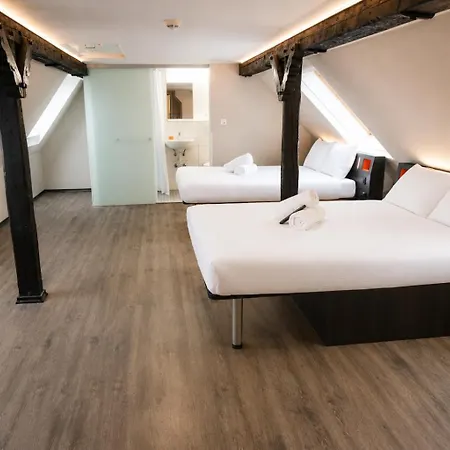 Hotel Easyhotel Main Station
