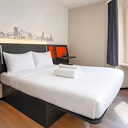 Easyhotel Main Station Hotel Zürich