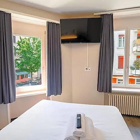 Easyhotel Main Station 3* Zürich