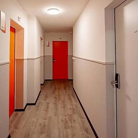 Easyhotel Main Station Curych