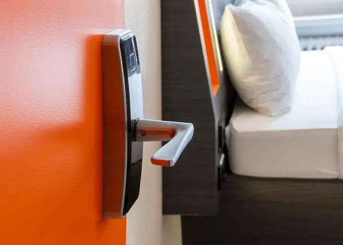 Easyhotel Main Station * 취리히