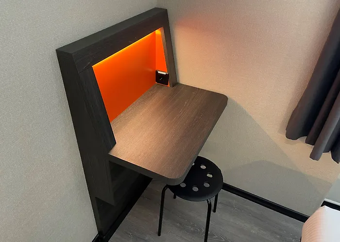 호텔 Easyhotel Main Station