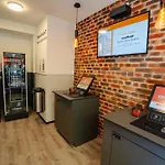 فندق Easyhotel Main Station زيورخ