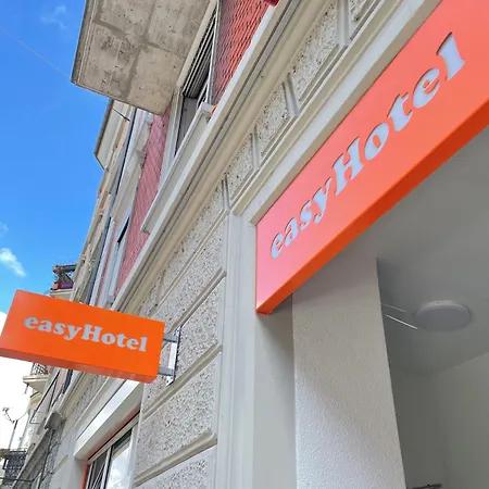 Отель Easyhotel Main Station