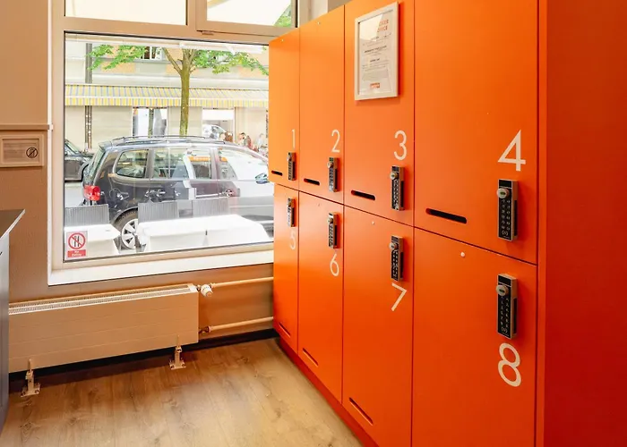 Easyhotel Main Station Ξενοδοχείο *