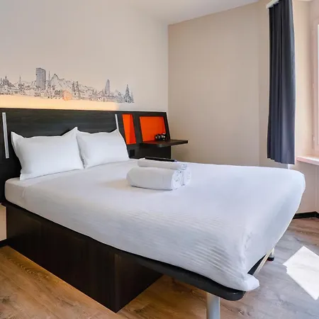 Easyhotel Main Station زيورخ